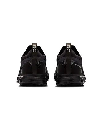 ON | Sneaker CLOUD 6 VERSA | schwarz